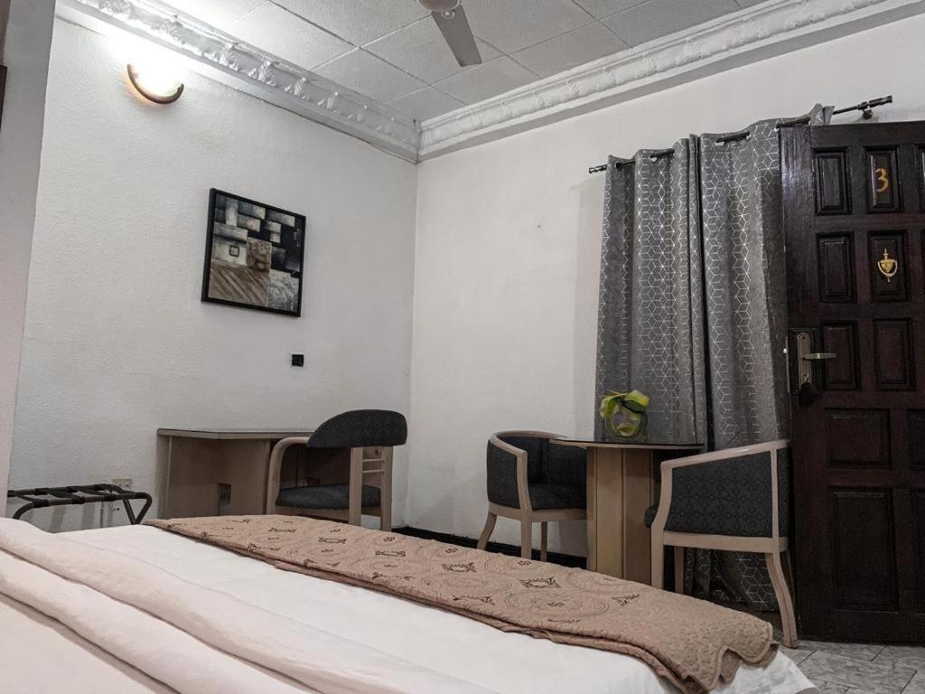 Hill View Hotel West Airport Accra Exteriér fotografie