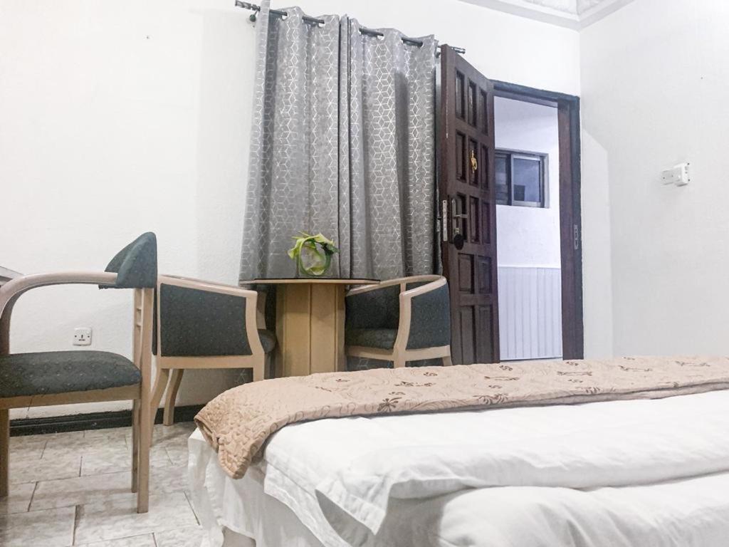 Hill View Hotel West Airport Accra Exteriér fotografie