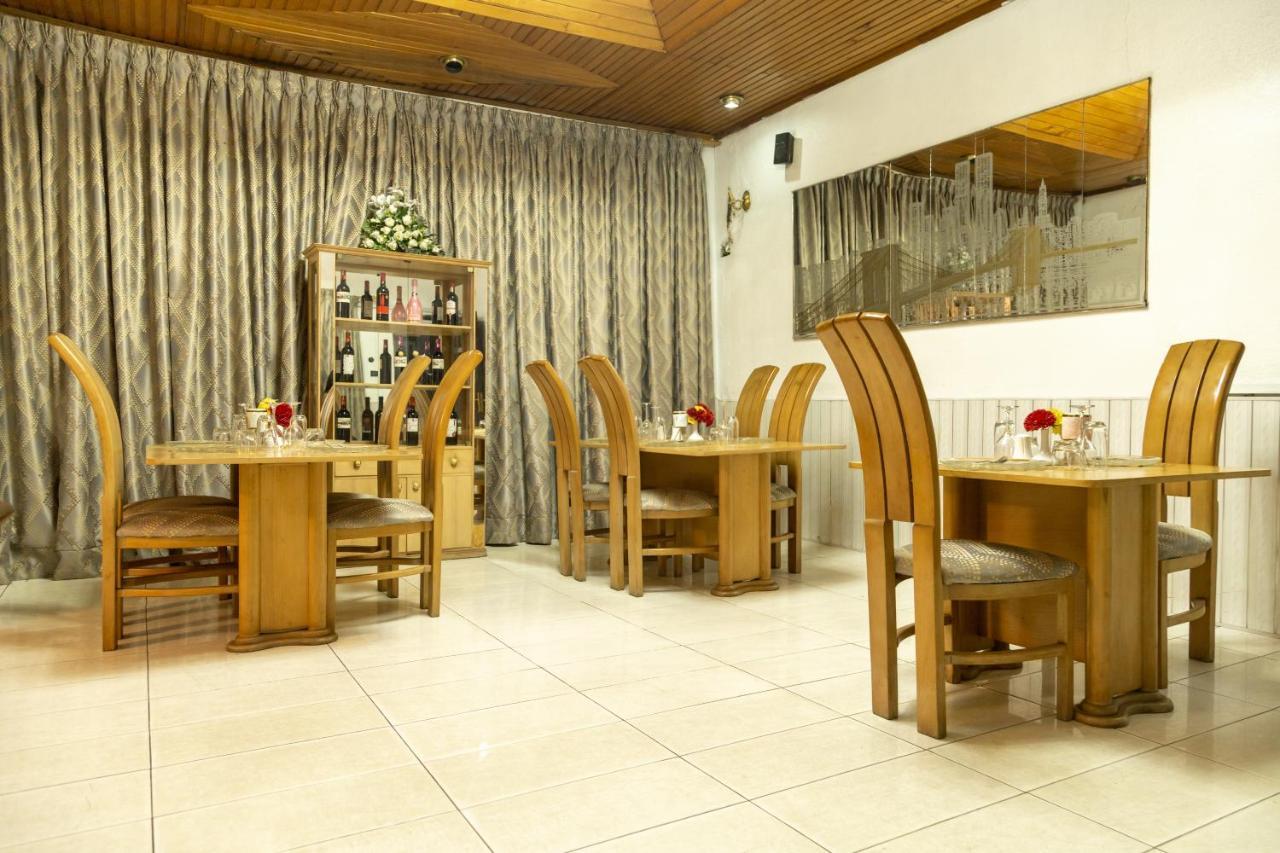 Hill View Hotel West Airport Accra Exteriér fotografie
